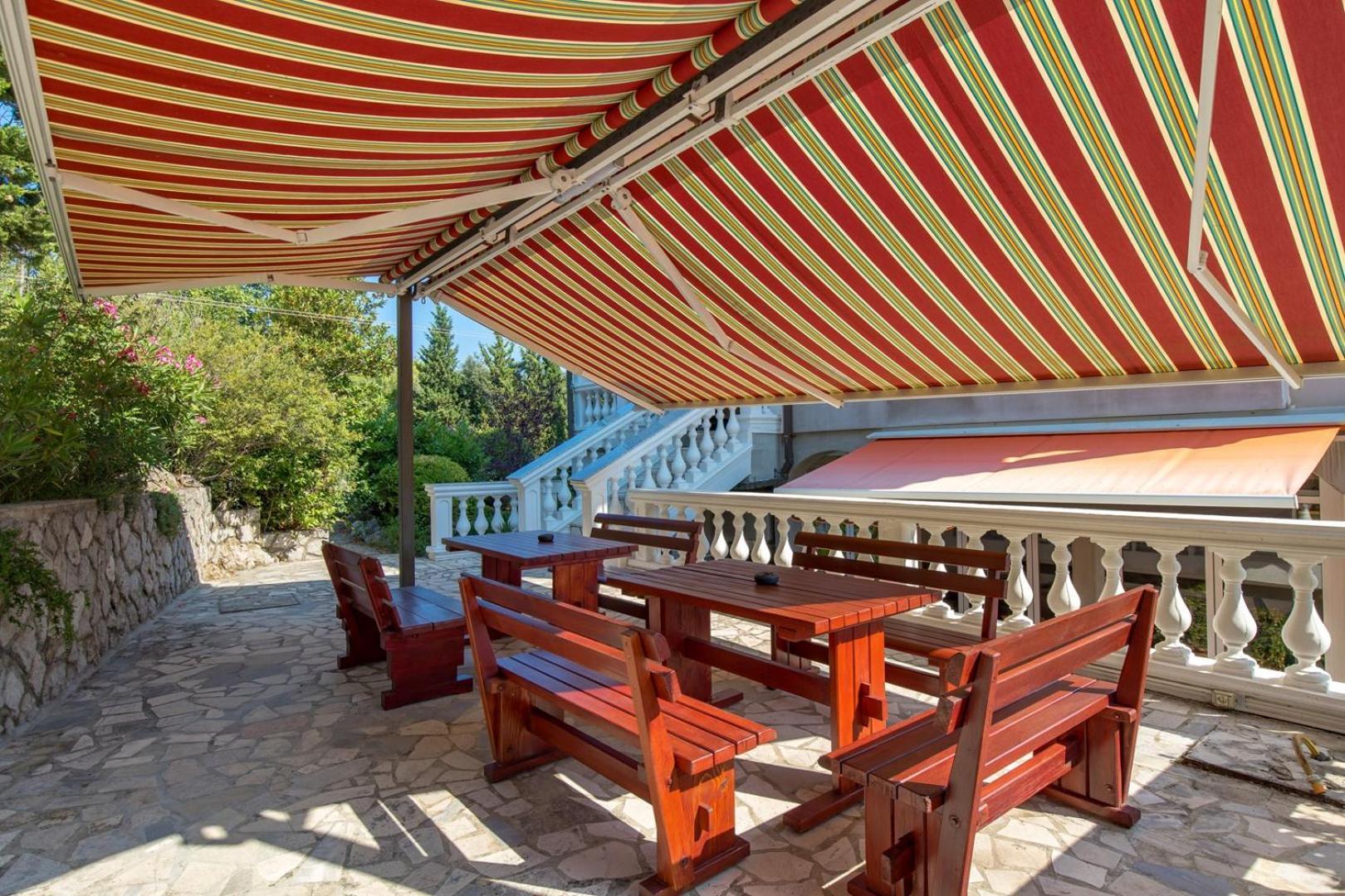 Apartments Jadranka Omišalj Dış mekan fotoğraf
