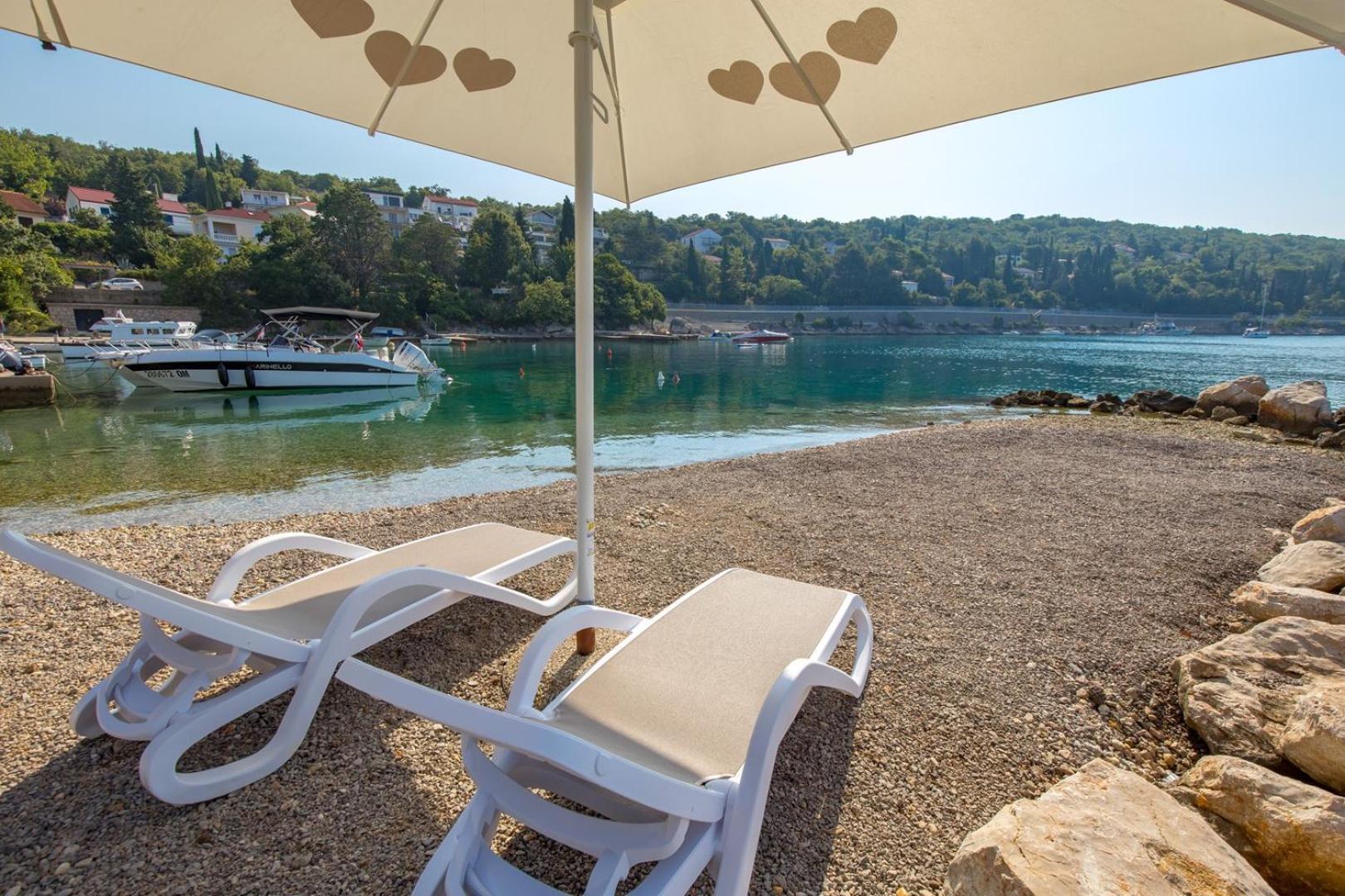 Apartments Jadranka Omišalj Dış mekan fotoğraf